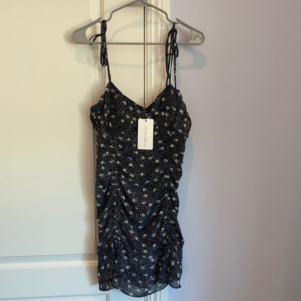 LAST CHANCE Ruched Floral Dress BNWT